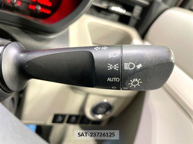 Daihatsu MOVE 2015-09 8796741-6