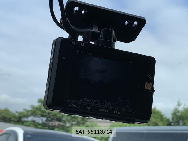Daihatsu MOVE 2013-04 8830498-18