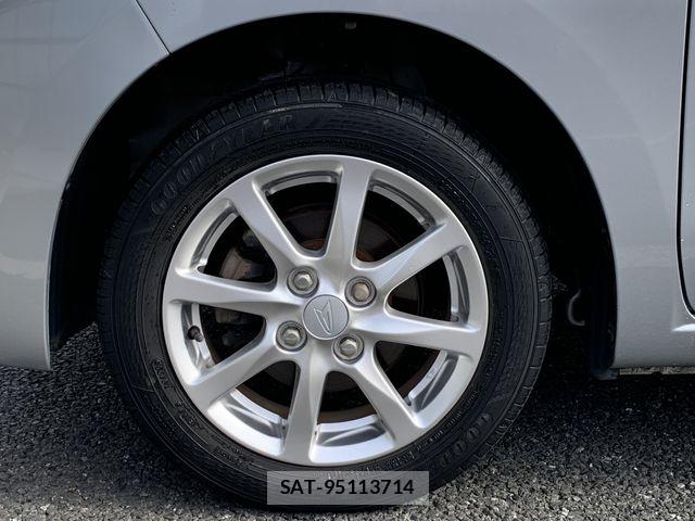 Daihatsu MOVE 2013-04 8830498-25