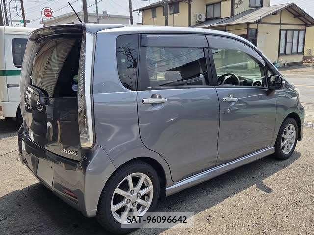Daihatsu MOVE 2013-07 8830496-9