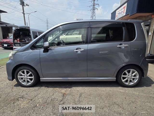 Daihatsu MOVE 2013-07 8830496-10