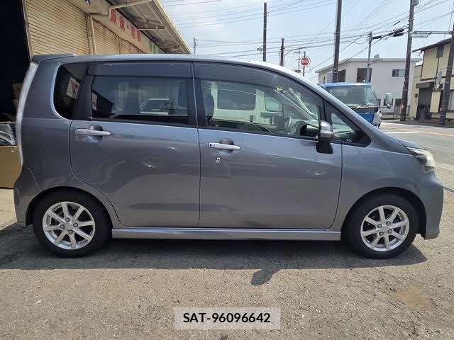 Daihatsu MOVE 2013-07 8830496-11