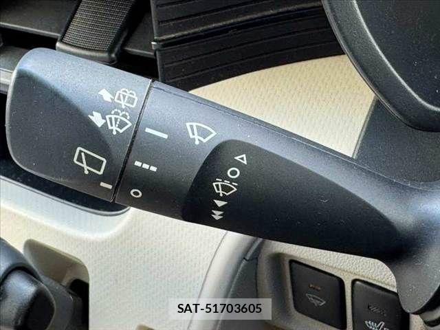 Daihatsu MOVE 2015-01 8830492-26
