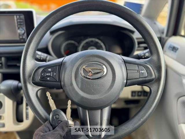 Daihatsu MOVE 2015-01 8830492-4