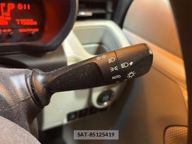 Daihatsu MOVE 2015-11 8830494-8
