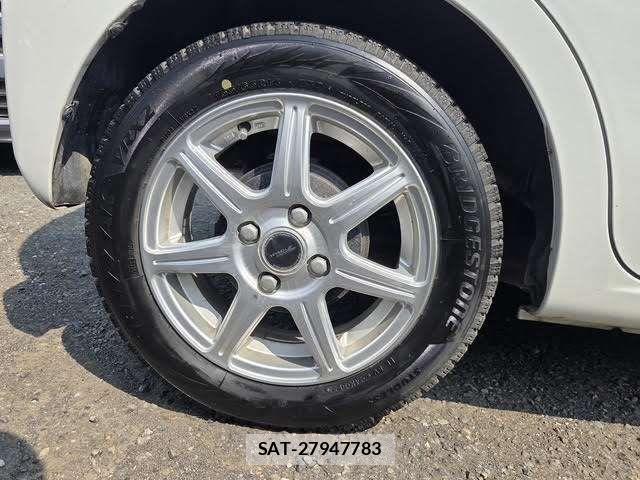 Daihatsu MOVE 2013-07 8830497-13