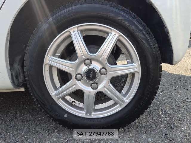 Daihatsu MOVE 2013-07 8830497-15