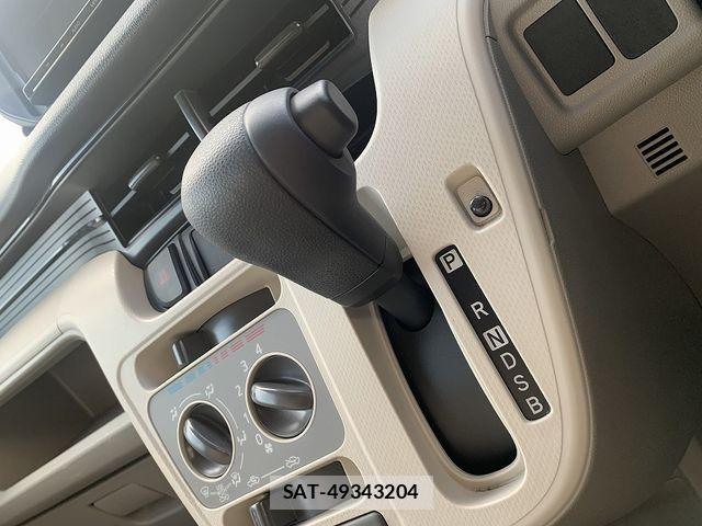 Daihatsu MOVE 2018-03 8849980-9