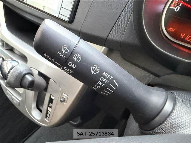 Daihatsu MOVE 2014-11 8849983-28