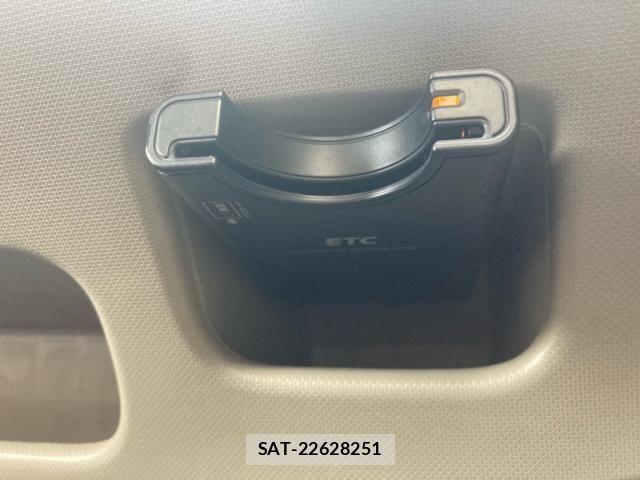 Daihatsu MOVE 2012-01 8880930-24