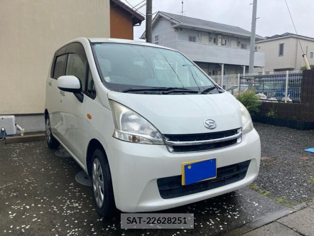 Daihatsu MOVE 2012-01 8880930-2