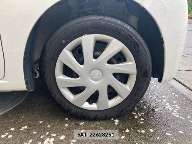 Daihatsu MOVE 2012-01 8880930-3