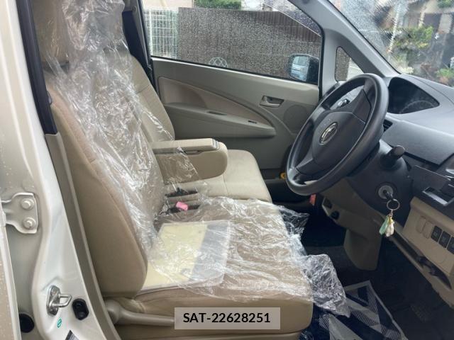 Daihatsu MOVE 2012-01 8880930-4