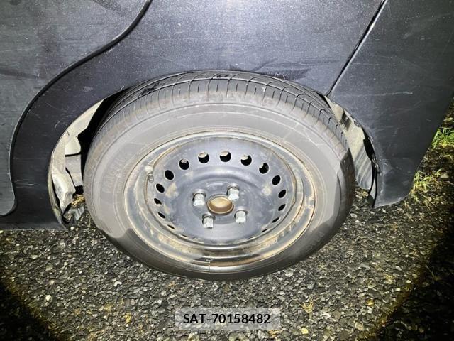 Daihatsu MOVE 2015-11 8880929-6