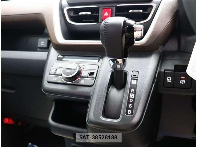 Daihatsu MOVE 2025-06 8880907-8