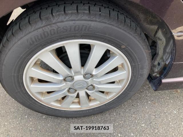 Daihatsu MOVE 2009-10 8880933-8