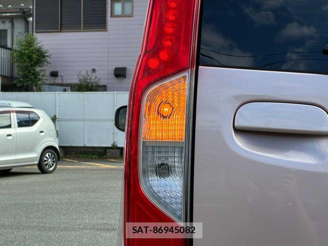 Daihatsu MOVE 2014-05 8883970-28