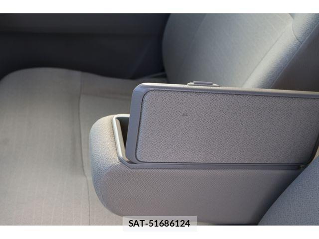 Daihatsu MOVE 2013-05 3066802-17