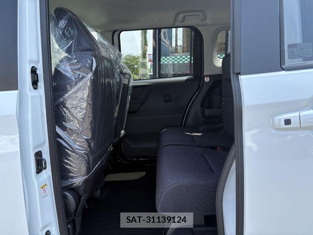 Daihatsu MOVE 2025-08 3772388-18