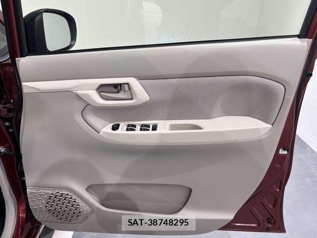 Daihatsu MOVE 2017-11 7222128-29