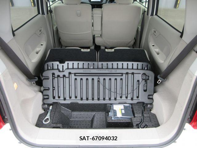 Daihatsu MOVE 2021-03 7251617-18