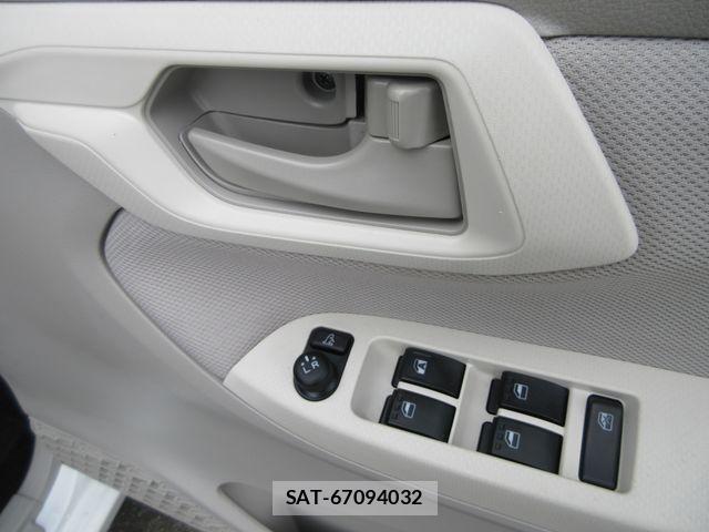 Daihatsu MOVE 2021-03 7251617-24
