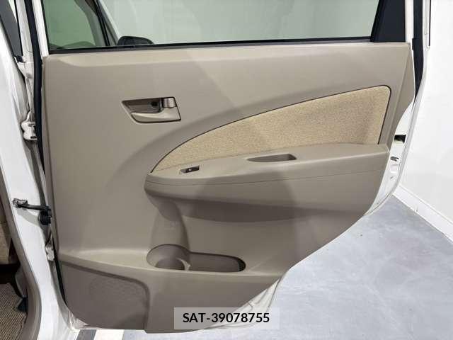 Daihatsu MOVE 2013-07 7501682-29