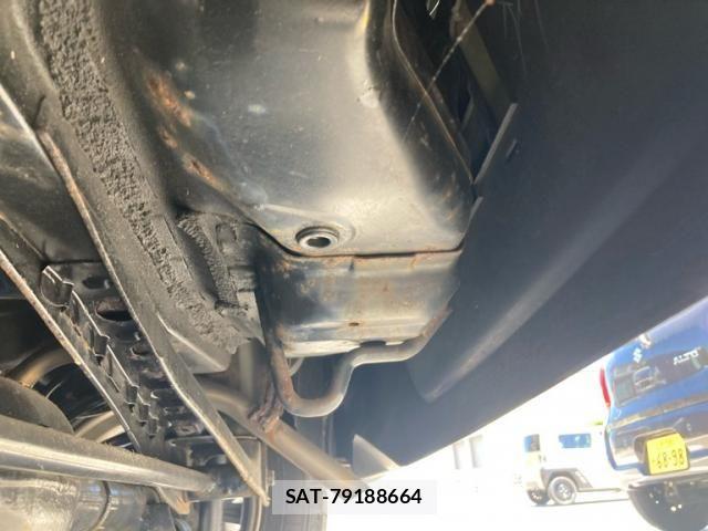 Daihatsu MOVE 2007-08 7509307-13