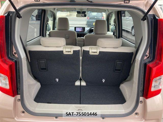 Daihatsu MOVE 2017-08 7618310-9