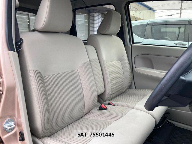 Daihatsu MOVE 2017-08 7618310-7