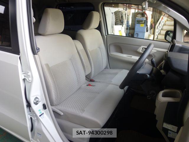 Daihatsu MOVE 2015-11 8074715-9