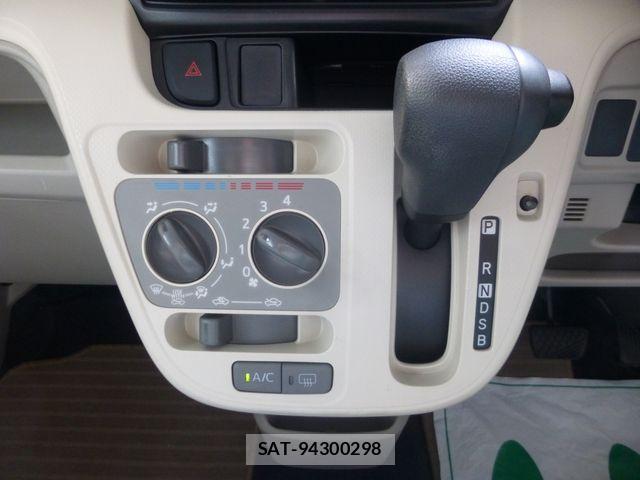 Daihatsu MOVE 2015-11 8074715-17