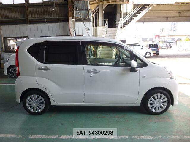 Daihatsu MOVE 2015-11 8074715-3