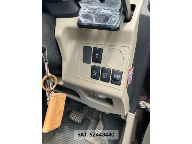 Daihatsu MOVE 2014-06 8100573-13