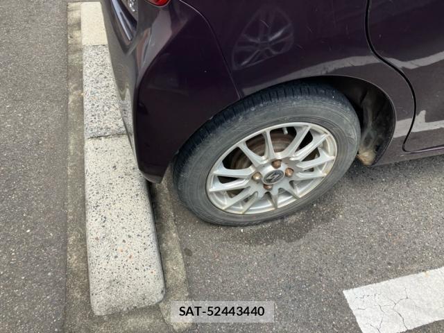 Daihatsu MOVE 2014-06 8100573-7