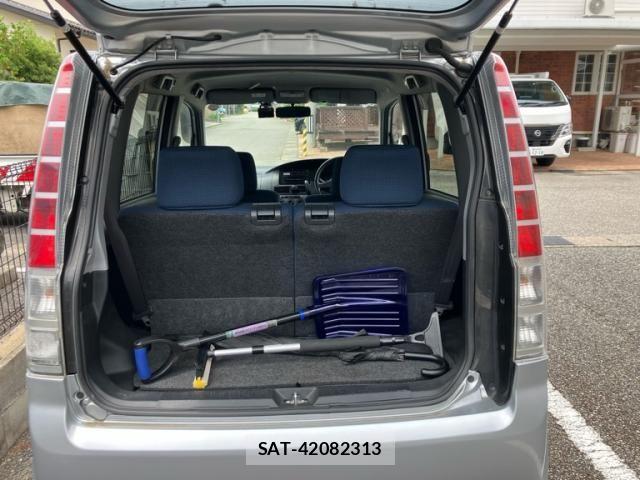 Daihatsu MOVE 2006-06 8100572-7