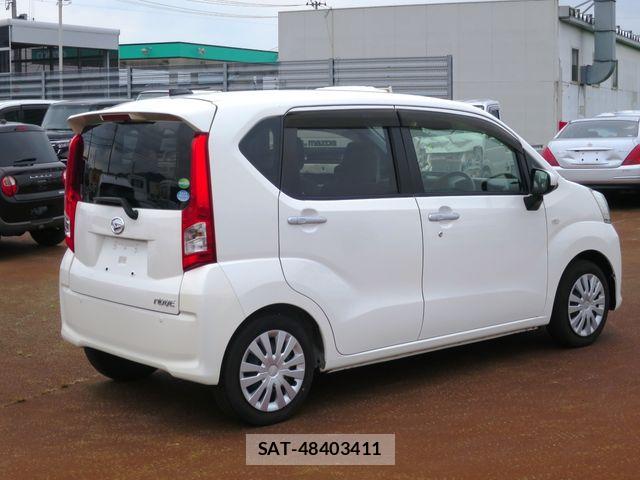 Daihatsu MOVE 2018-05 8100571-2