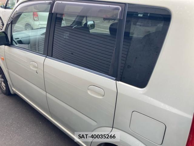 Daihatsu MOVE 2005-03 8131351-3