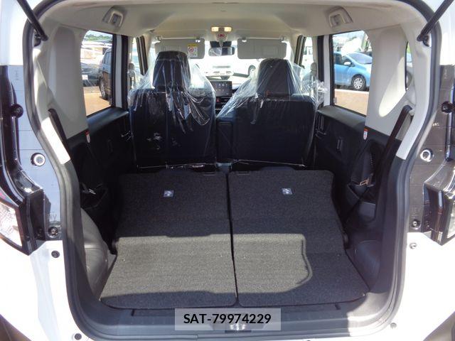 Daihatsu MOVE 2025-06 8208840-12