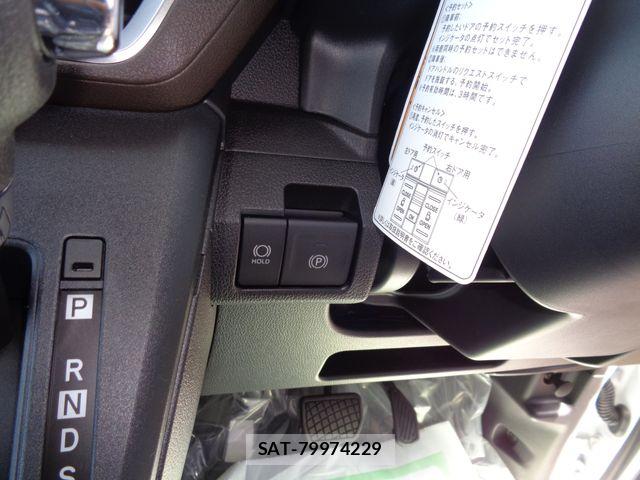 Daihatsu MOVE 2025-06 8208840-21