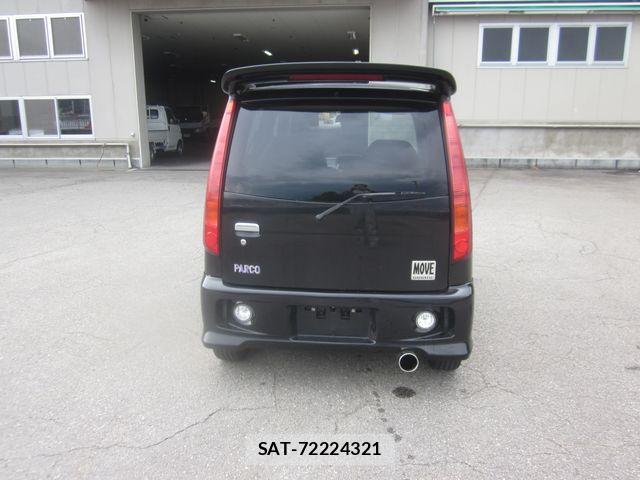 Daihatsu MOVE 2002-03 8208843-8
