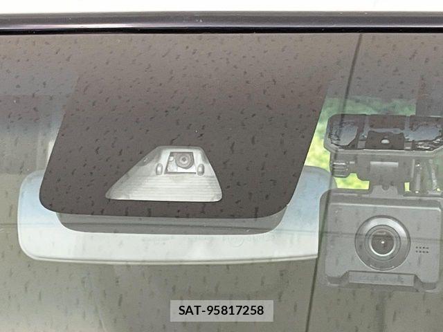 Daihatsu MOVE 2015-09 8208841-2