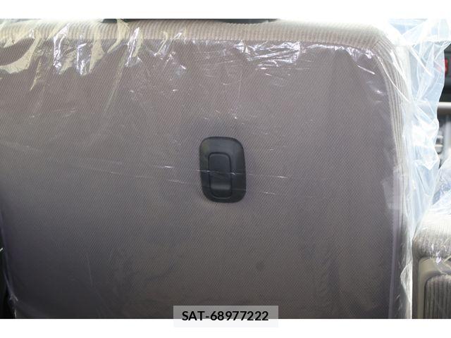 Daihatsu MOVE 2026-07 8230931-6