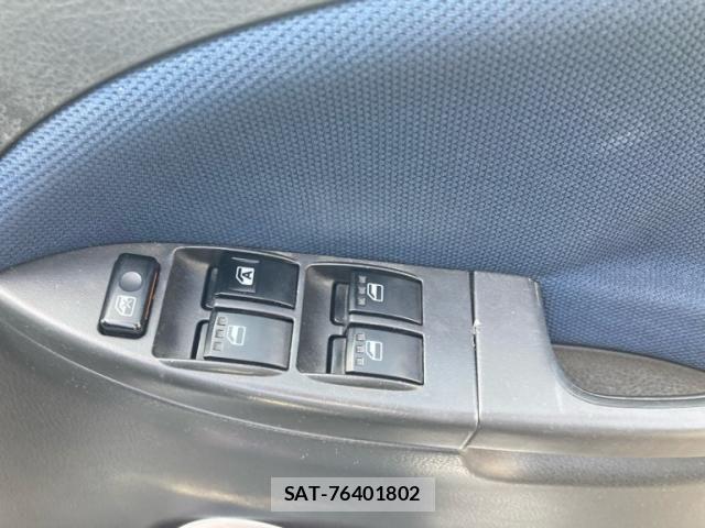 Daihatsu MOVE 2005-09 8245986-21