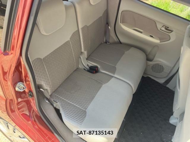 Daihatsu MOVE 2015-08 8355033-18