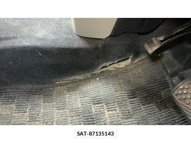 Daihatsu MOVE 2015-08 8355033-28