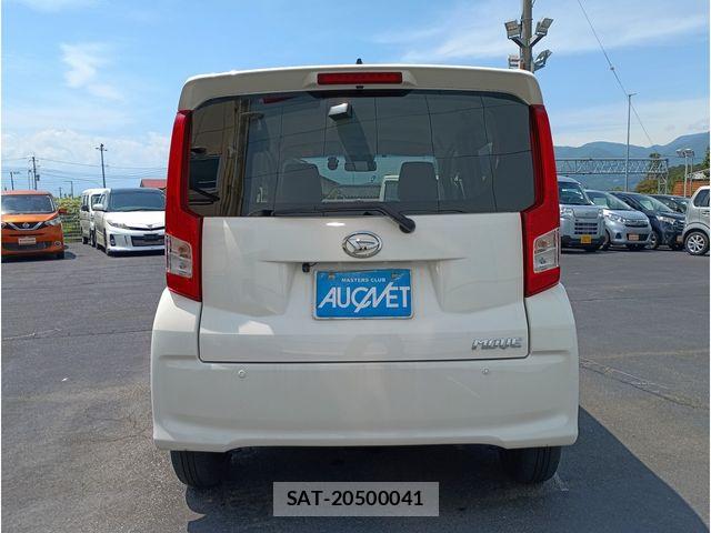 Daihatsu MOVE 2022-04 8355031-4