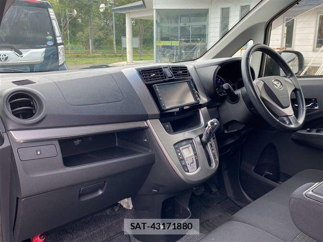 Daihatsu MOVE 2013-06 8355032-15