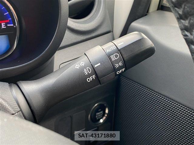 Daihatsu MOVE 2013-06 8355032-19