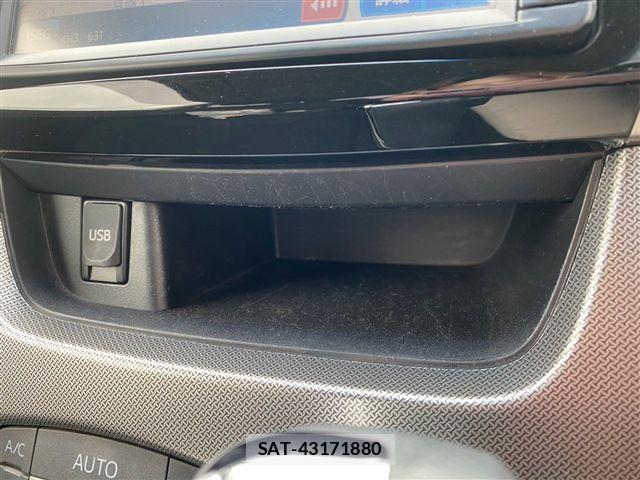 Daihatsu MOVE 2013-06 8355032-24